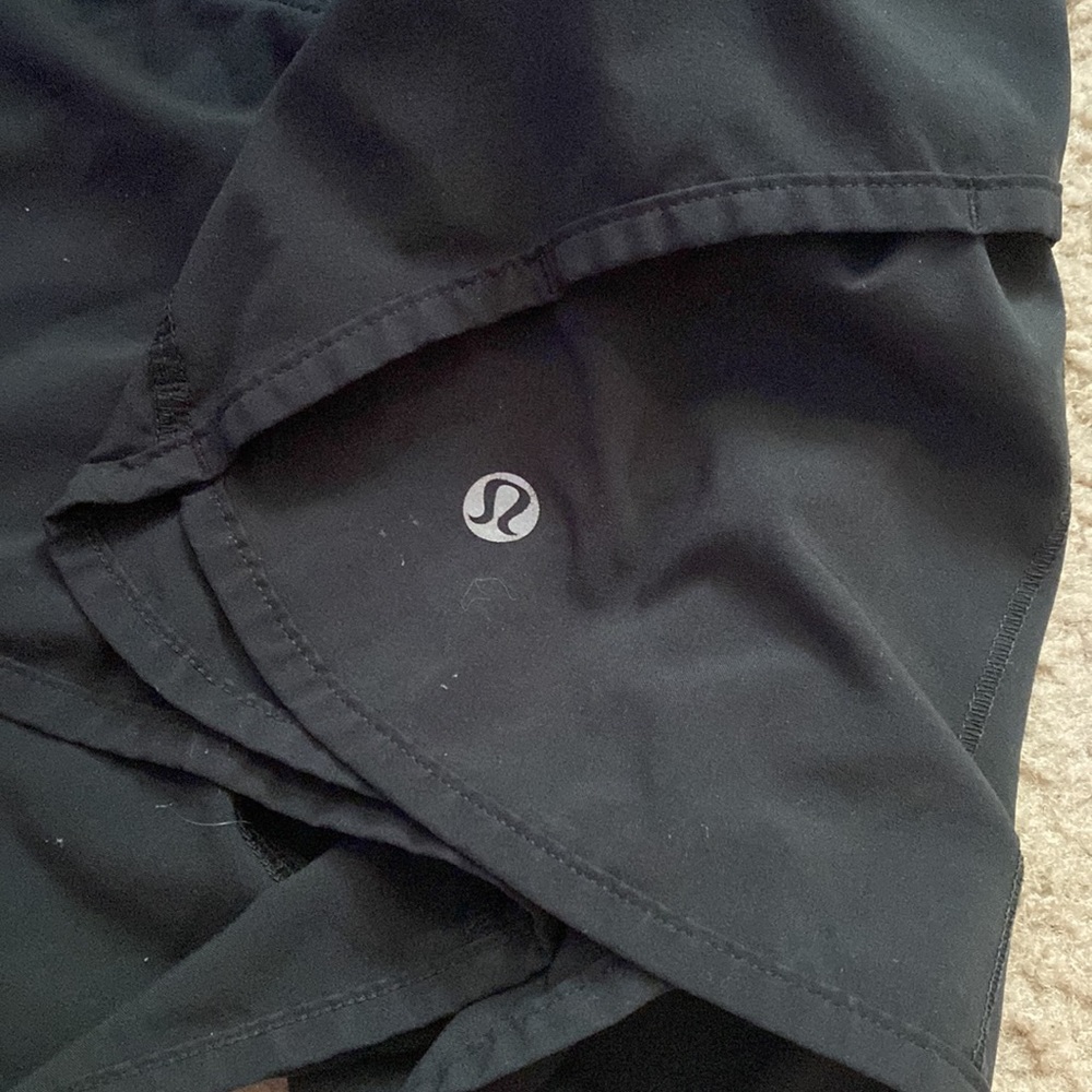 Black Lululemon shorts